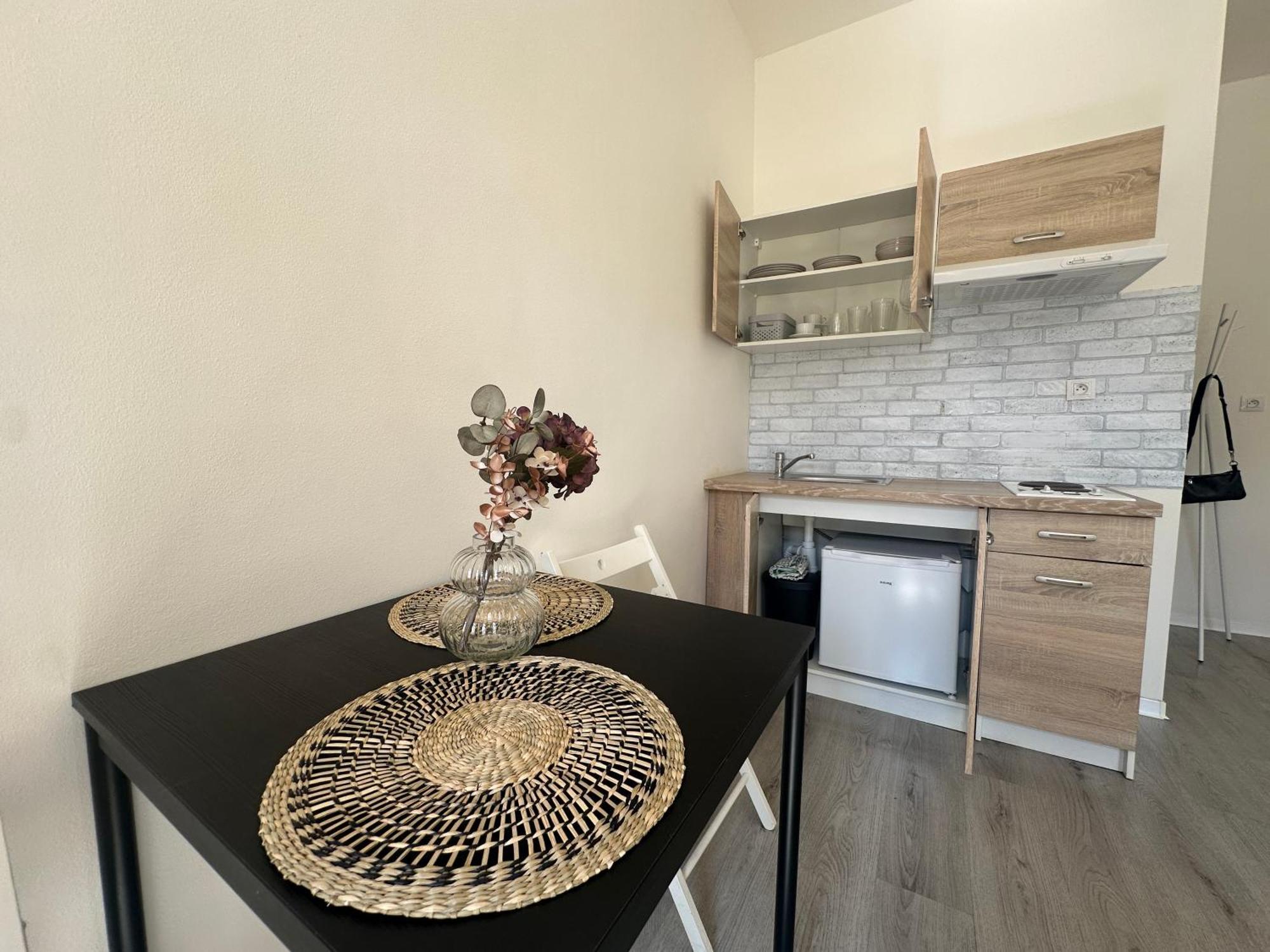 Apartment Ff