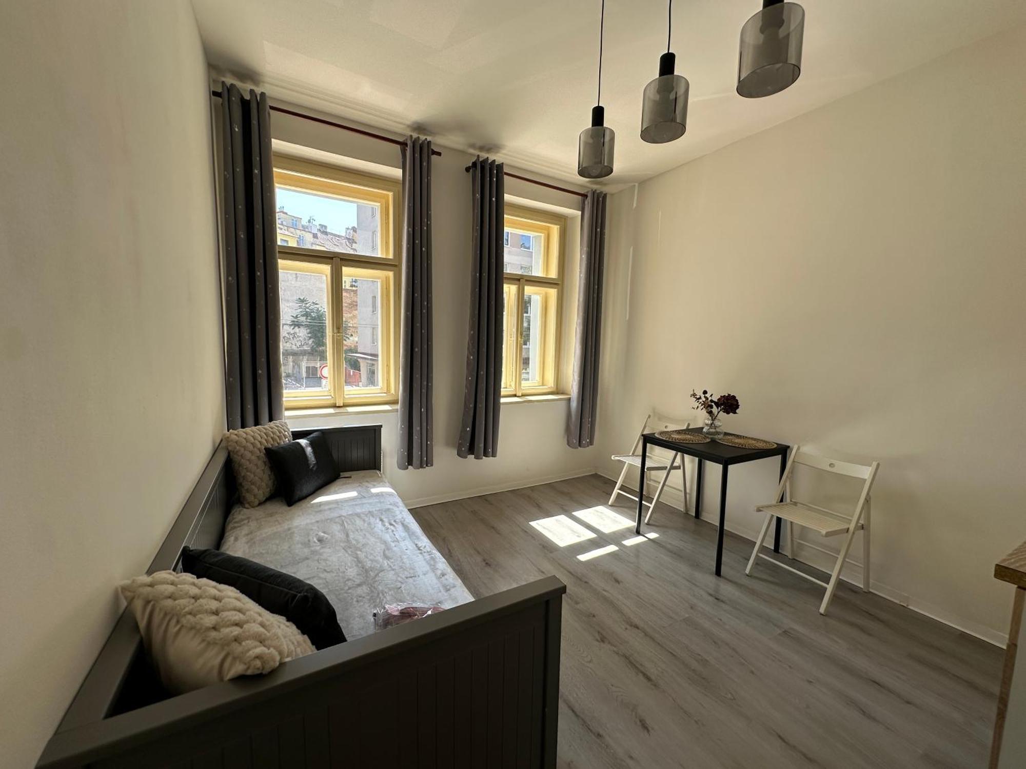 Ff Apartment